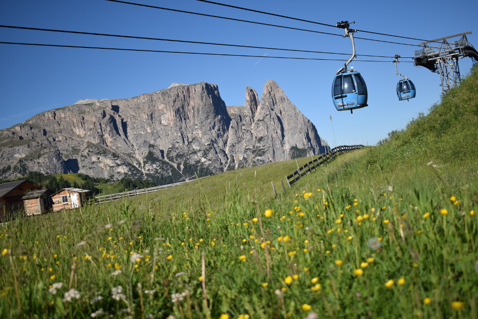 Cable car Alpe di Siusi